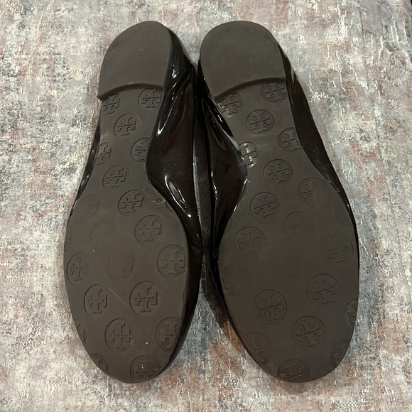 Shoes - Picture 4 of 4